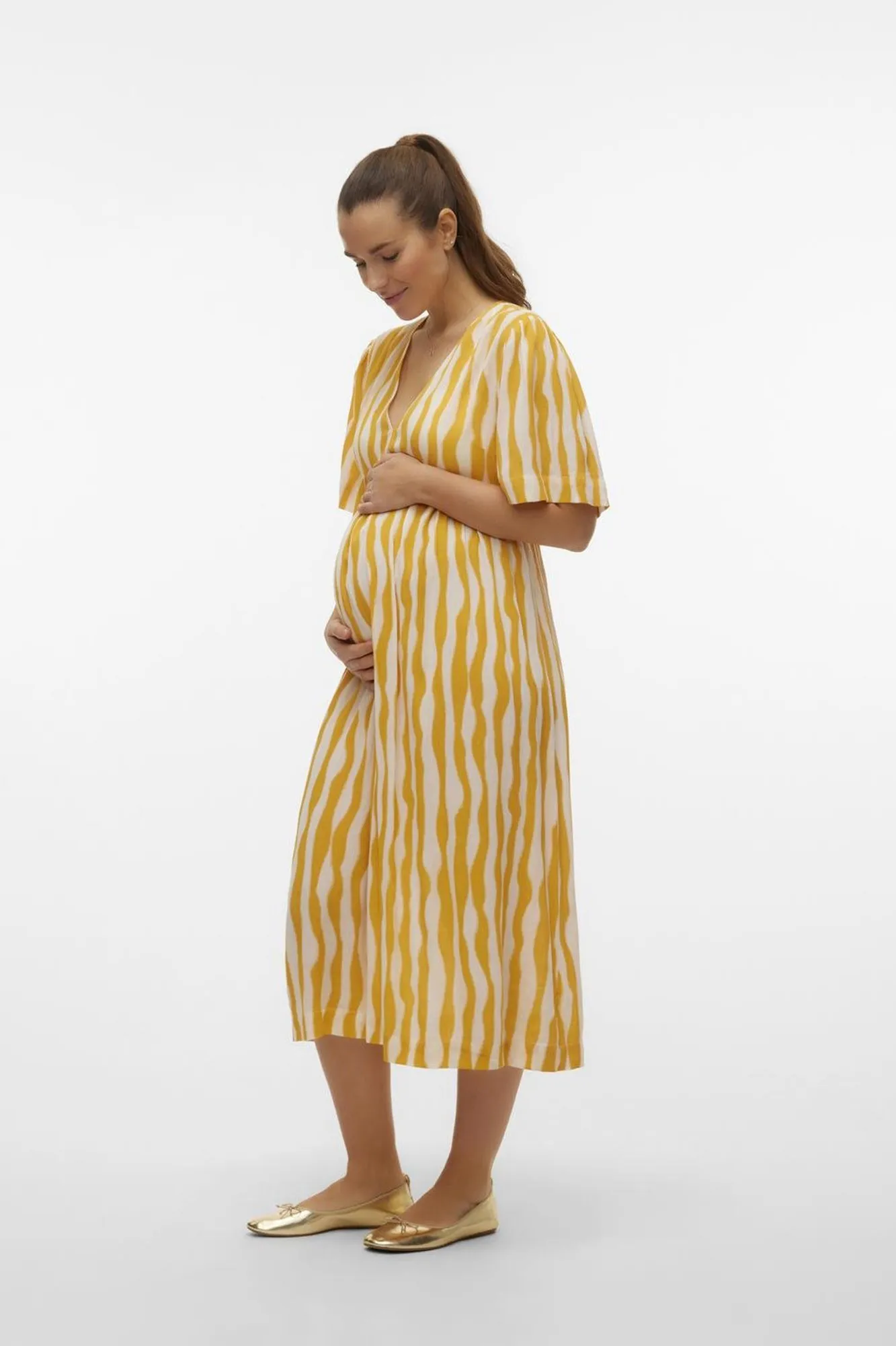 Mamalicious Vestido midi cuello pico maternity