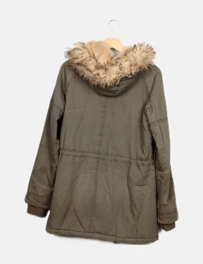 Primark Parka kaki combinada pelo